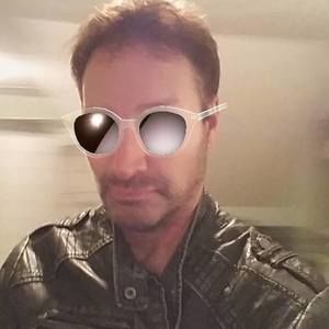 Meet your Posher, Tom